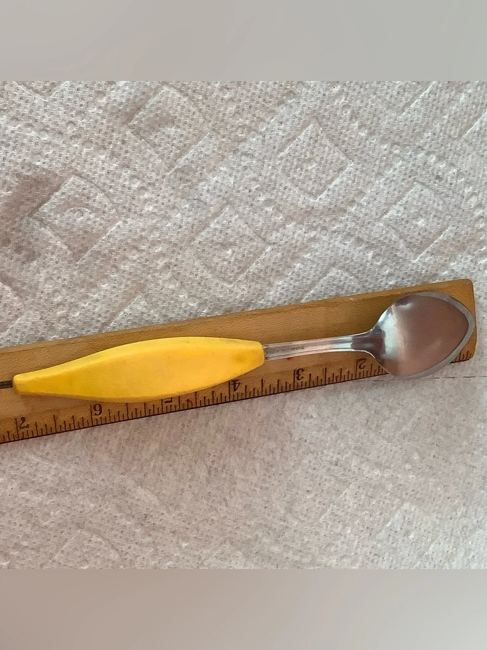 Vintage Chiquita Banana Boat Bowl & Matching Spoon Yellow Plastic 9.5”